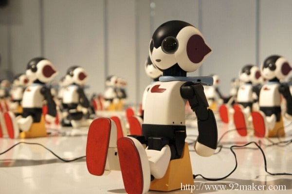 [Robi机器人系列] 大师高桥智隆：让智能设备成为你的伙伴
