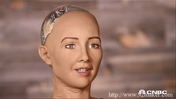 美国 SXSW 西南偏南大会上，超级逼真美女机器人Sophia亮相！